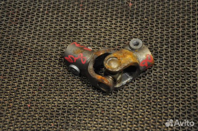 Карданчик рулевой honda CR-V RD8