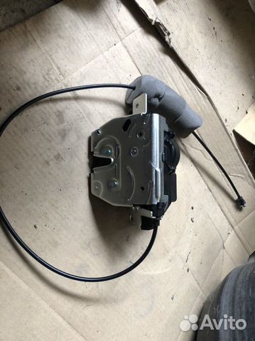 Замок багажника Mecedes ML w164