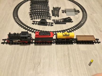 Поезд на пульте управления с дымом