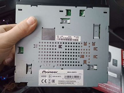 Продам автомагнитолу pioneer mvh-280fd