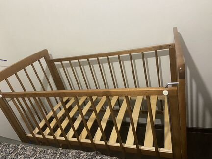 Кровать деревянная Детская