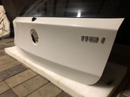Крышка багажника BMW 1 E81 E87 E87 LCI