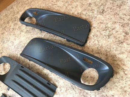 Оправа туманки Volkswagen Transporter Т5 2003-2010