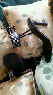 Karen Millen. England. Lux class. Svarovski