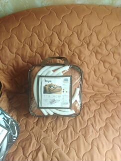 Чехлы на диван