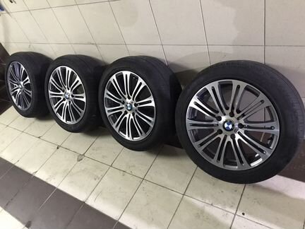 Продам бмв оргиналный диск+ шины