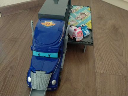 Грузовик Поли Робокар