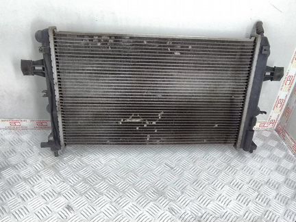 Радиатор основной для Opel Astra G 93177121