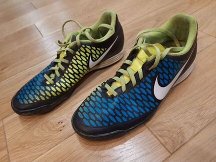 Кроссовки футбольные Nike Magista сороконожки 43