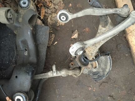Стойка передней подвески Audi A4 b5