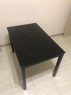 Стол кухонный