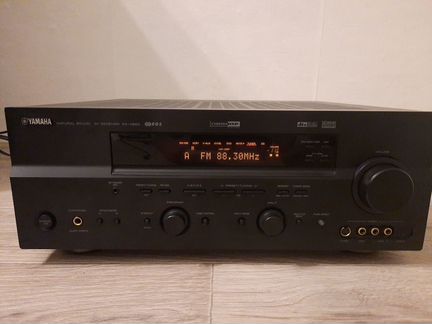 Ресивер Yamaha rx-v650