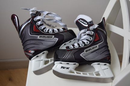 Коньки Bauer Vapor X40