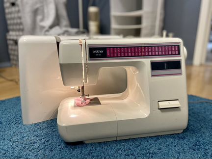 Швейная машина Brother XR 36