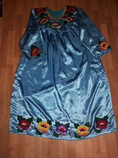 Национальное женское платье