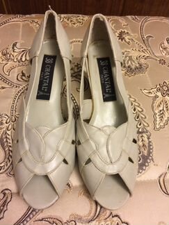 Босоножки женские б/у импортные