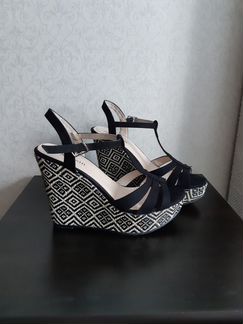 Босоножки, туфли