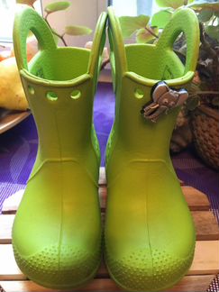 Резиновые сапоги