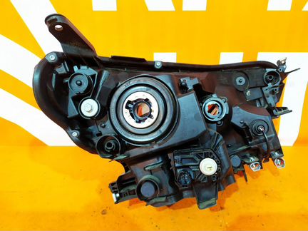 Фара левая Toyota Rav4 4 CA40 2015-2019