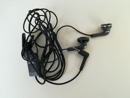 Наушники Nokia