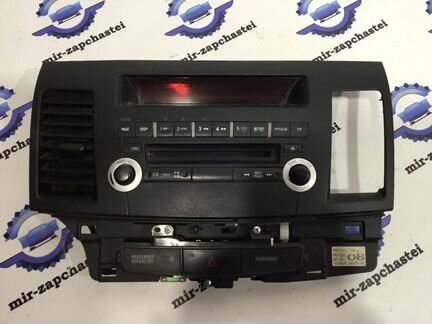 Панель управления центральная Mitsubishi Lancer 10