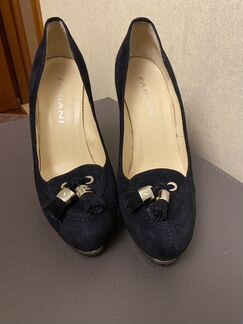 Продаю почти новые туфли giovani Fabiani