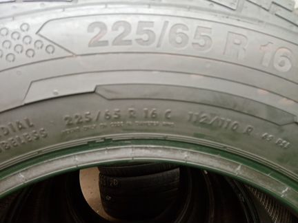 225/65R16C Continental contivancocontact 100