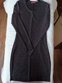 Платье чёрное блестящее р. 42-44