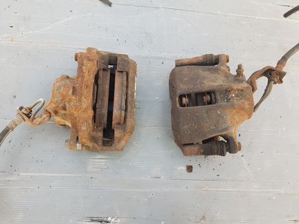 Суппорт передний vw passat b3