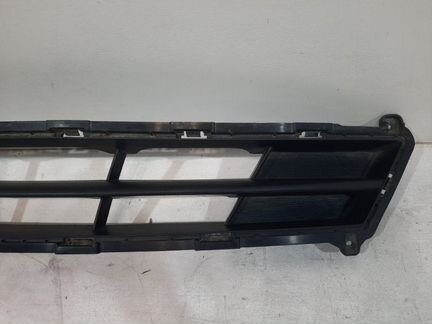 Решетка бампера передняя Hyundai Solaris 1 C
