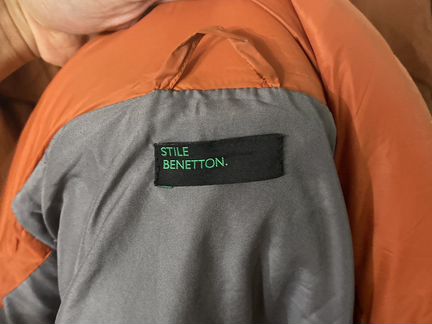 Пуховик United Colors of Benneton, размер 48