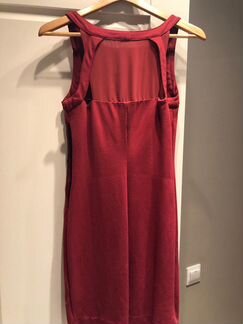 Платье красное Guess