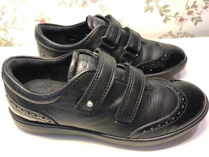 Осенние полуботинки ecco р.33