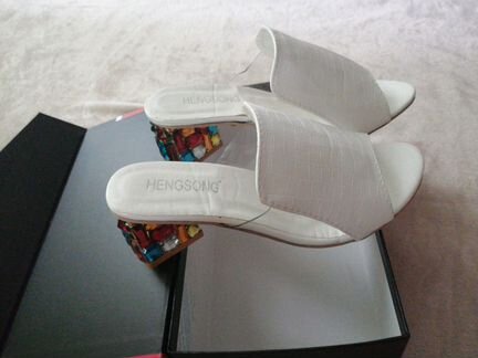 Босоножки 38-38,5 размер, новые