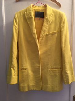 Жёлтый пиджак