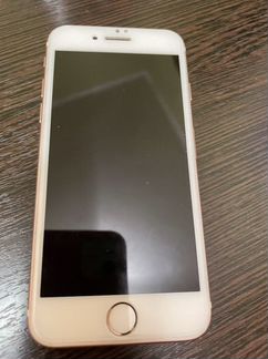 Телефон iPhone 7