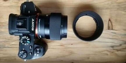 Зеркальный фотоаппарат