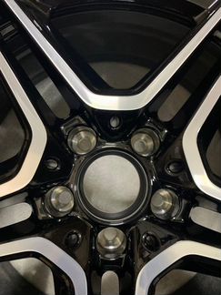 Mercedes W205 C180 AMG диск оригинал новый