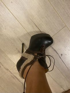 Продам ботильоны Yves Saint Laurent оригинал