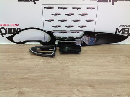 Дерево салона Mercedes W219 CLS 219