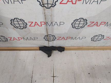 Кронштейн бампера передний правый Kia Ceed