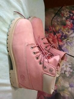 Ботинки Timberland 35размер цвет бабл гам