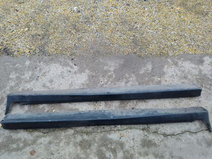 Накладки на пороги Mitsubishi Galant 8