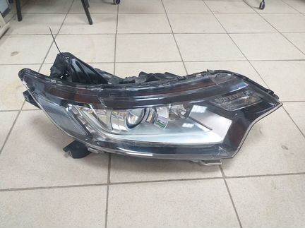 Фара правая Mitsubishi Outlander 3 рестайлинг