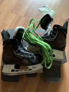 Коньки хоккейные детские