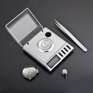 Компактные электронные весы 0,001 г / 30 г