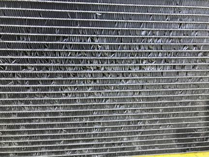 Радиатор кондиционера Renault Logan 1 2004-2013