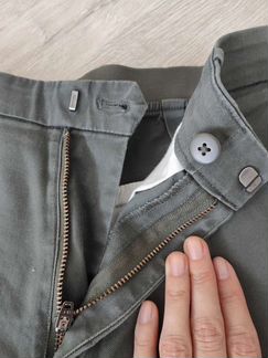 Брюки Uniqlo