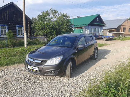 Opel Astra 1.6 МТ, 2010, 121 000 км