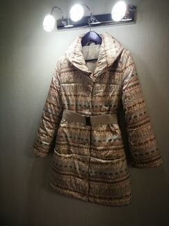 Пальто на пуговицах